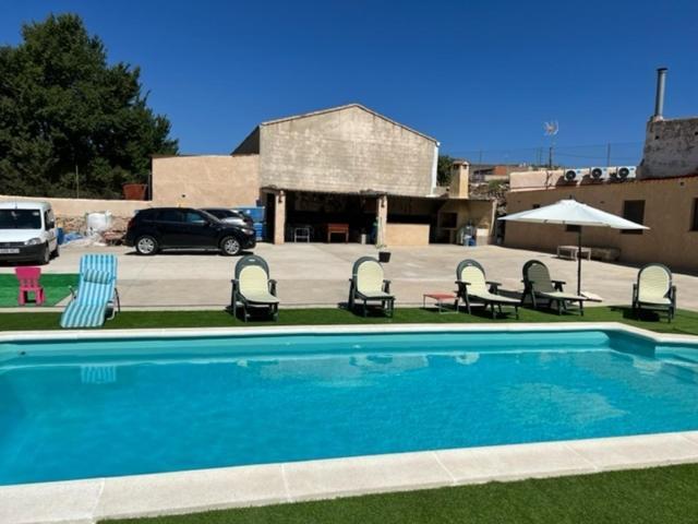 Villa Rural Con Amplia Piscina Campillo de Altobuey Exterior foto
