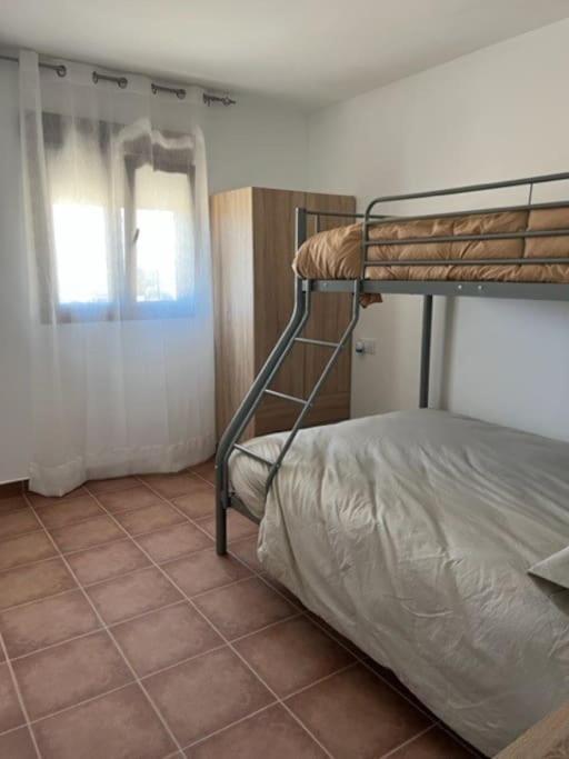 Villa Rural Con Amplia Piscina Campillo de Altobuey Exterior foto