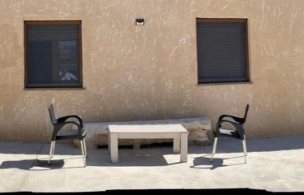 Villa Rural Con Amplia Piscina Campillo de Altobuey Exterior foto